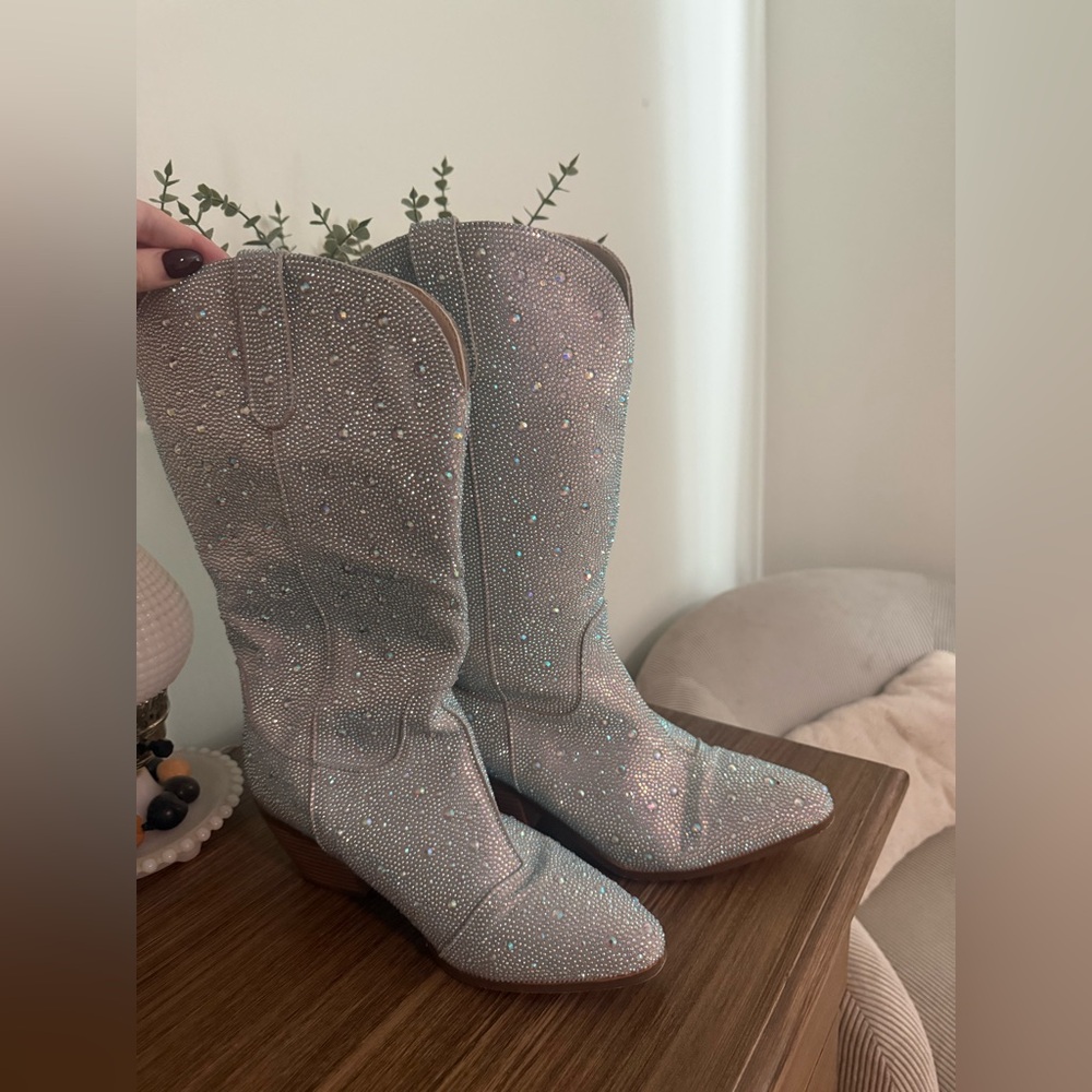 Sparkly mid calf boots - Picture 3 of 4